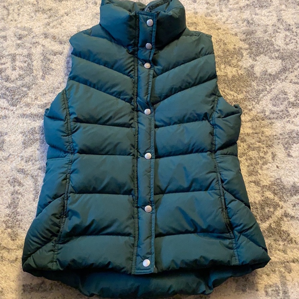 J Crew M Green Down Quilted Puffer Vest